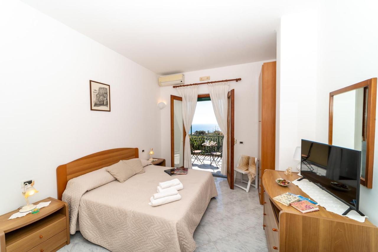 Le Nereidi B&B โปซิตาโน ภายนอก รูปภาพ