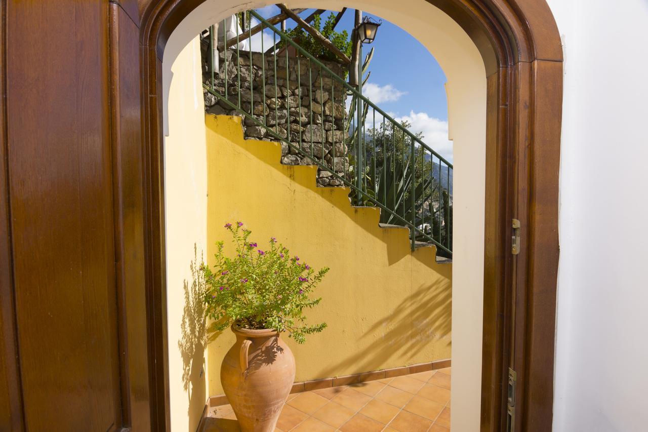 Le Nereidi B&B โปซิตาโน ภายนอก รูปภาพ